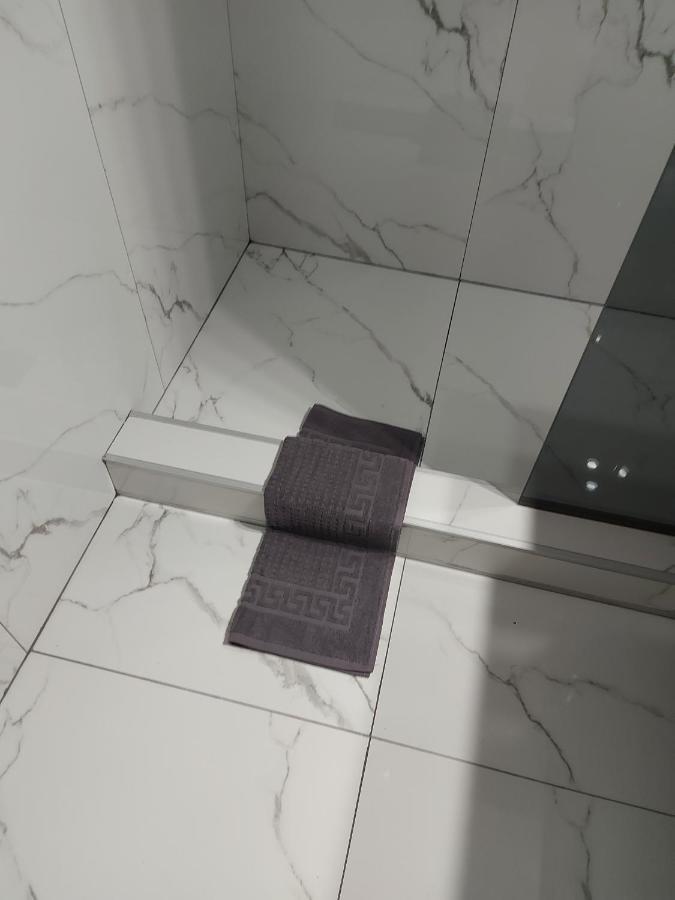 דירות בראליה Cuza 21 מראה חיצוני תמונה